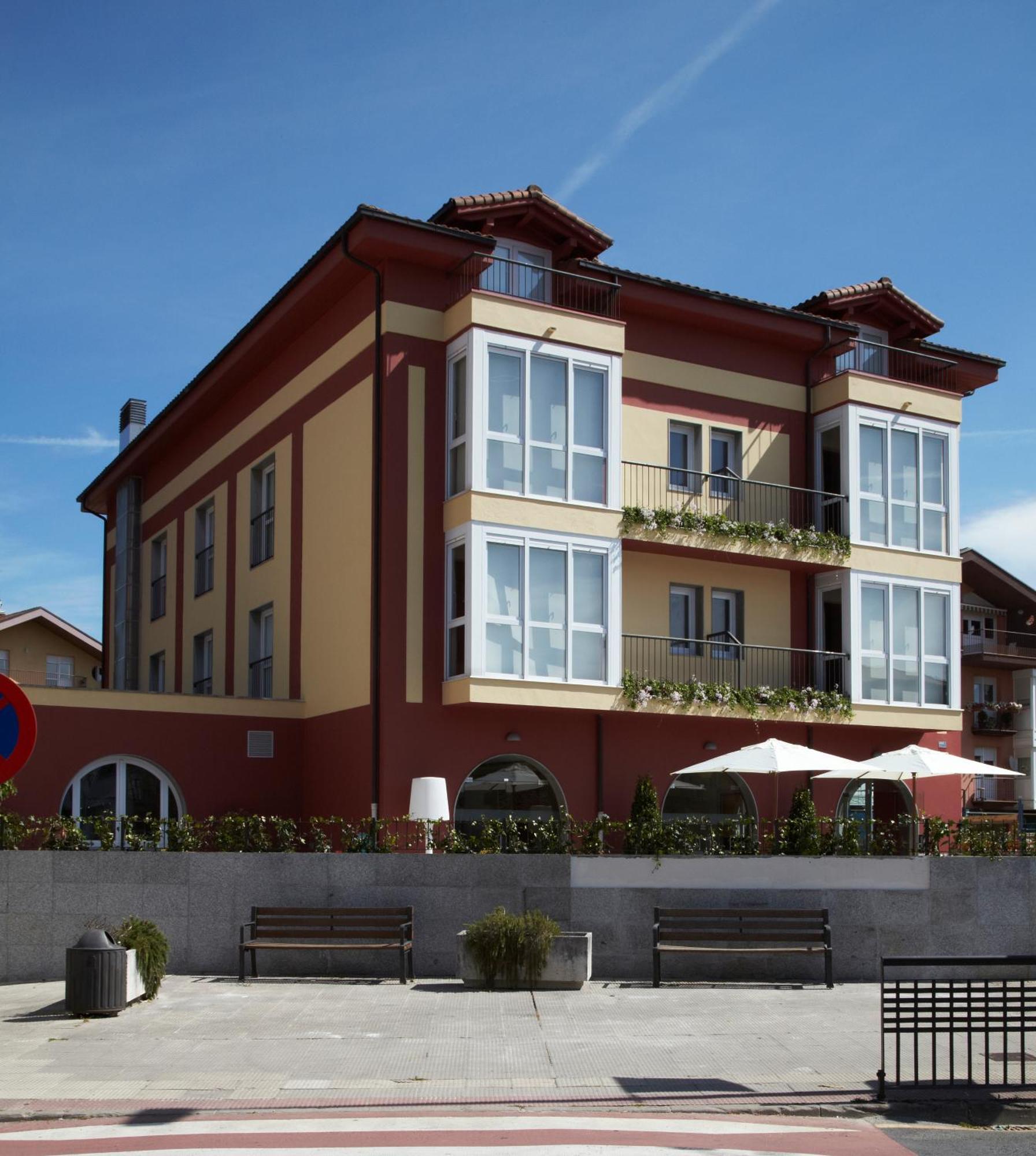 Hotel Nagusi Murguía Екстериор снимка