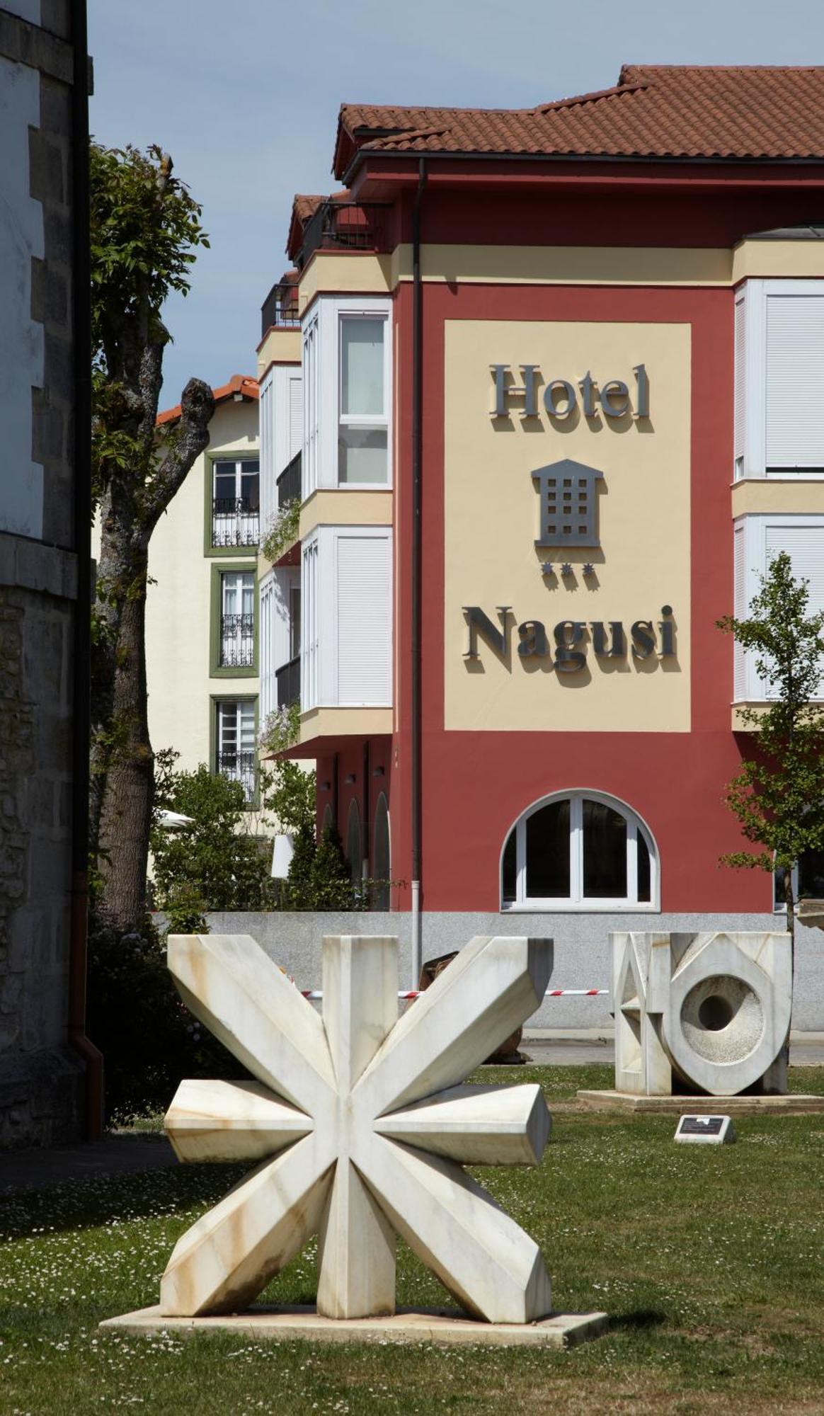 Hotel Nagusi Murguía Екстериор снимка